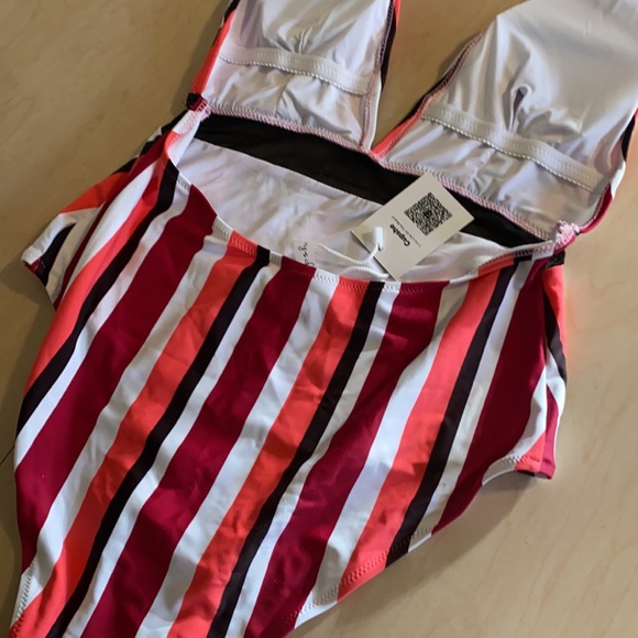 Cupshe Live life on the beach 1 piece swim suit - Picture 6 of 11